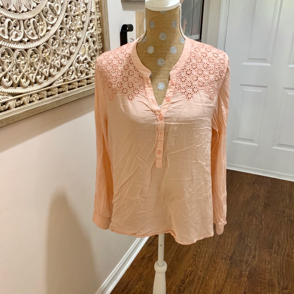XL American Eagle Outfitters shirt